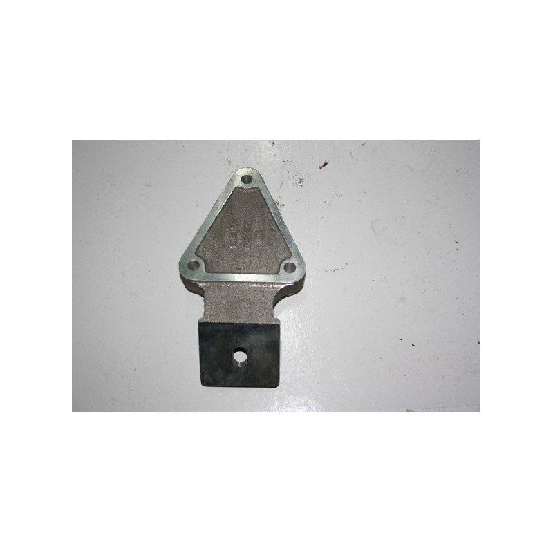 Supporto anteriore motore fiat 190 Riferimento Iveco n. 4677248