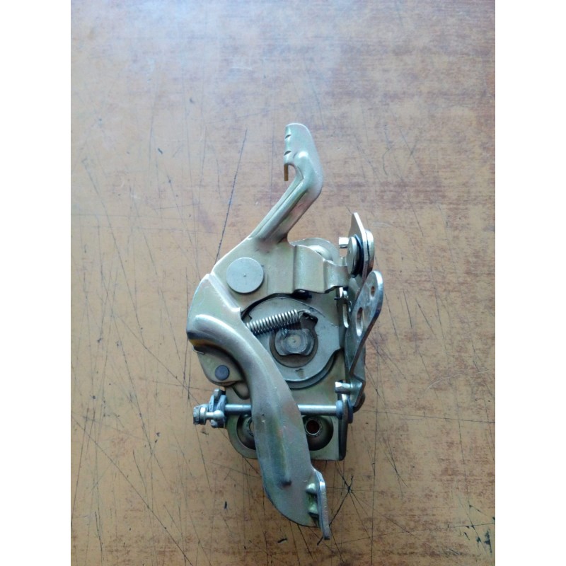 Serratura dx Miraglio 40/174 x Iveco 190.42