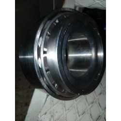 Cuscinetto speciale SKF VKHB 2307 x Assale anteriore interno ruota x MERCEDES-BENZ