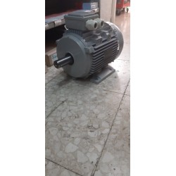 Motore elettrico Chiaravalli Trifase HP 7,5 2P B3 (2800 g/min.)
